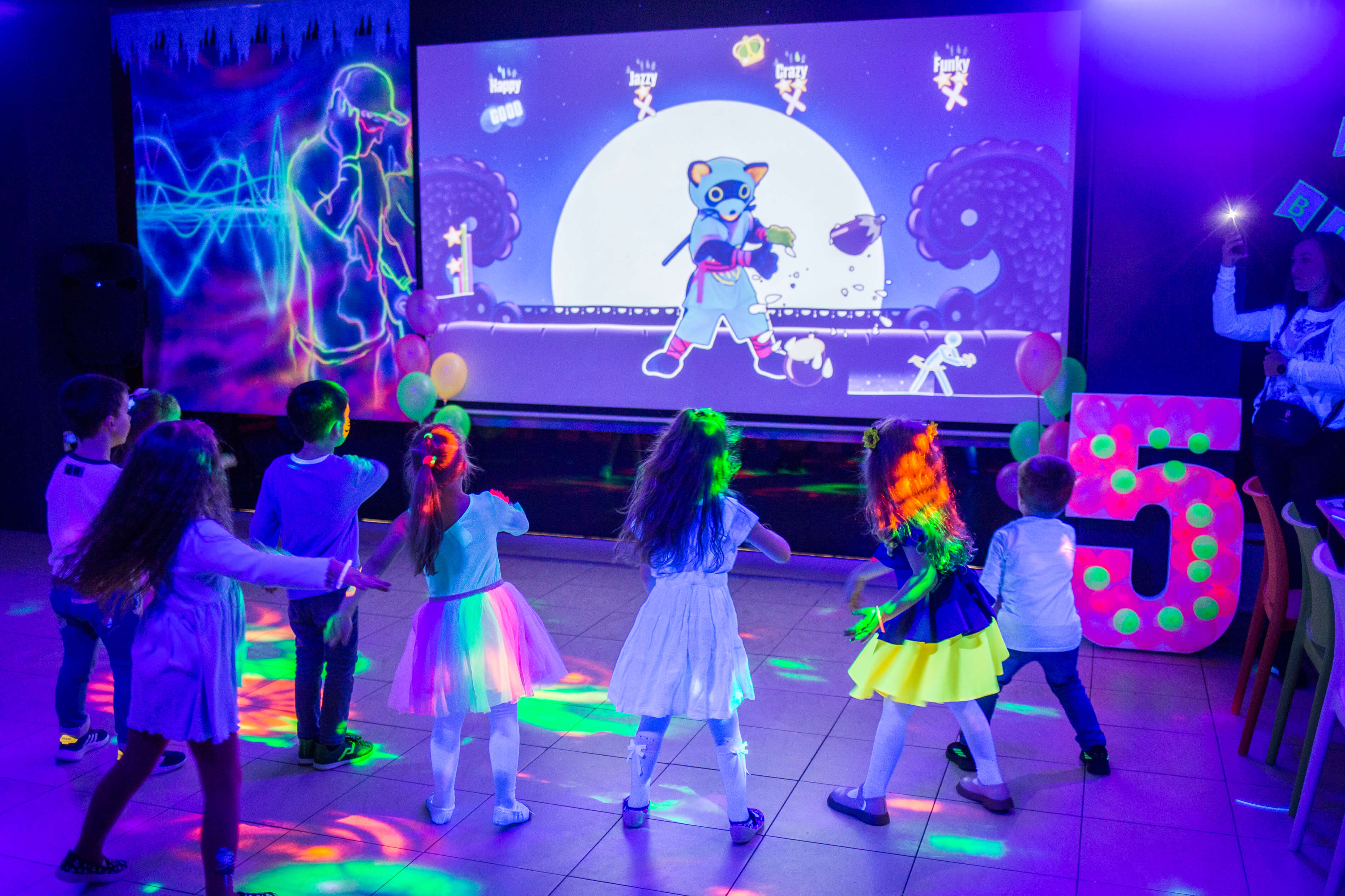 Танцювальний батл Just Dance - Golf Party